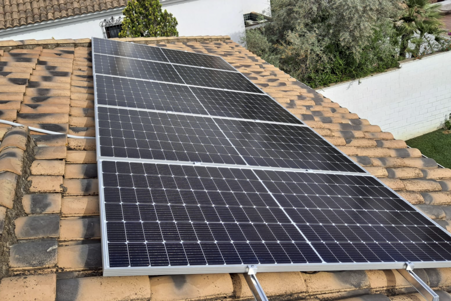 Energía Renovable en Acción: Instalación de Placas Solares en Córdoba